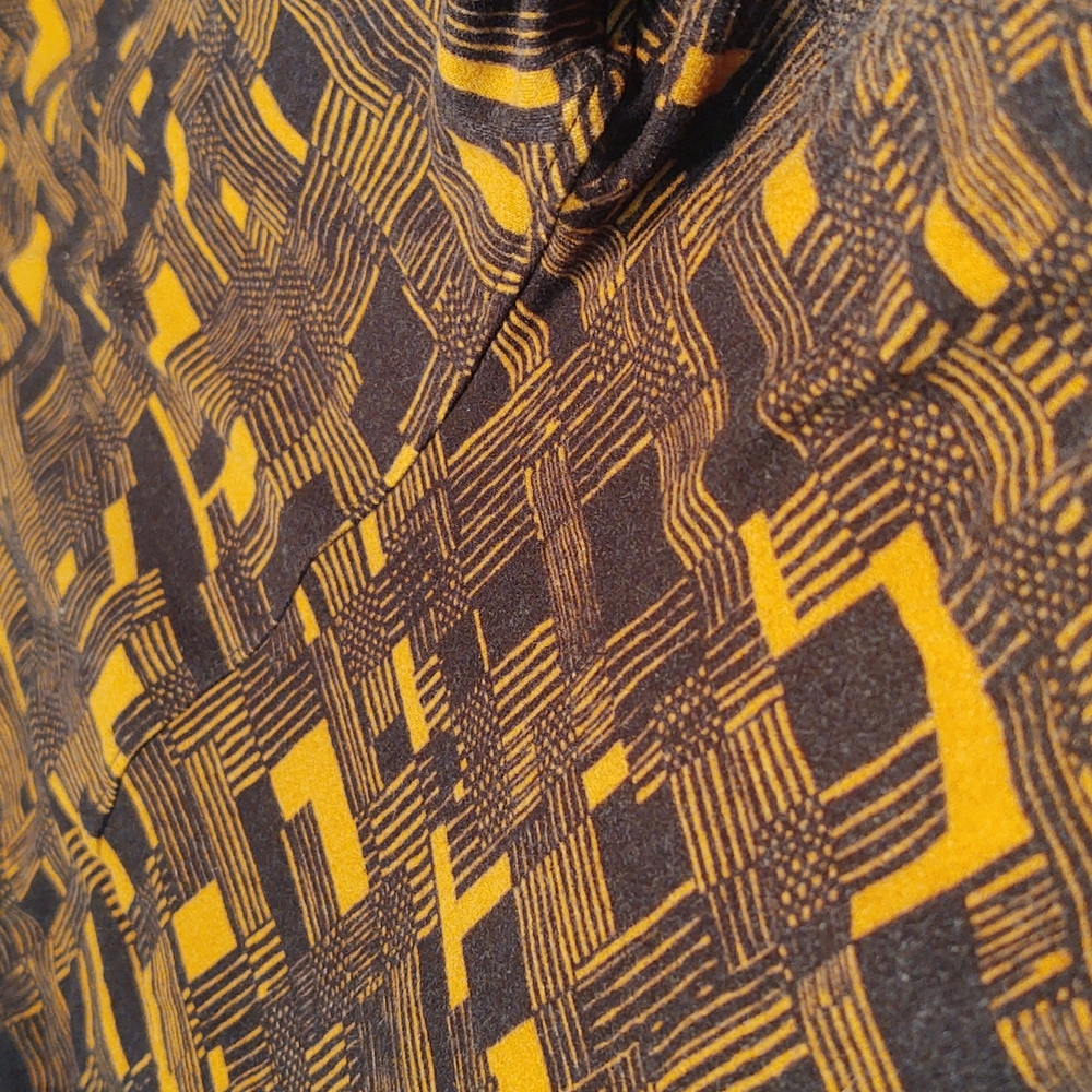 Abstract Lula Roe leggings - Picture 2 of 4